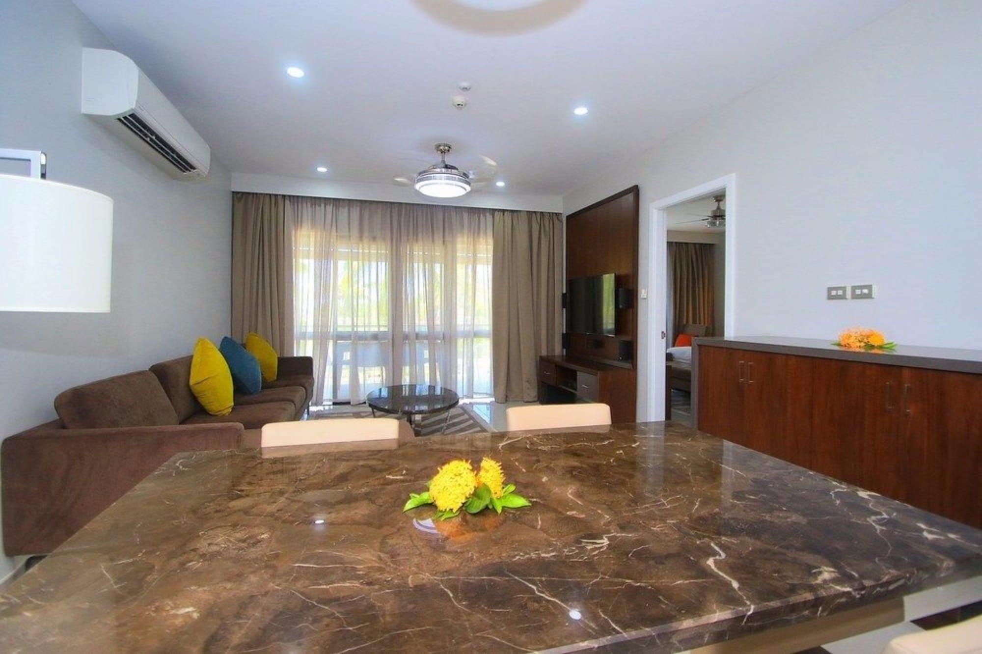 The Palms Denarau Fiji Aparthotel Bagian luar foto